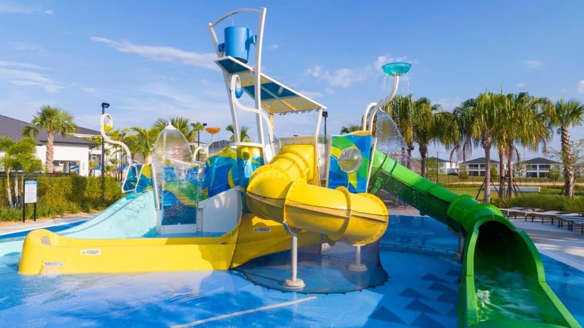 Holiday home Joyful 8bd Single Family W Pool @champions Gate 9262